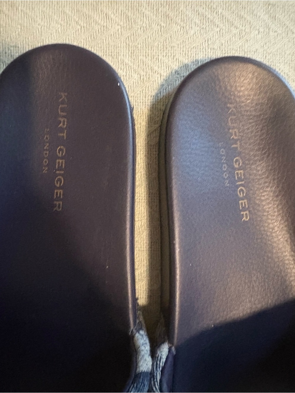 Kurt Geiger London Meena Denim Slide Sandals Woven Pattern Flat EU 42 US W11 / M - Picture 2 of 6